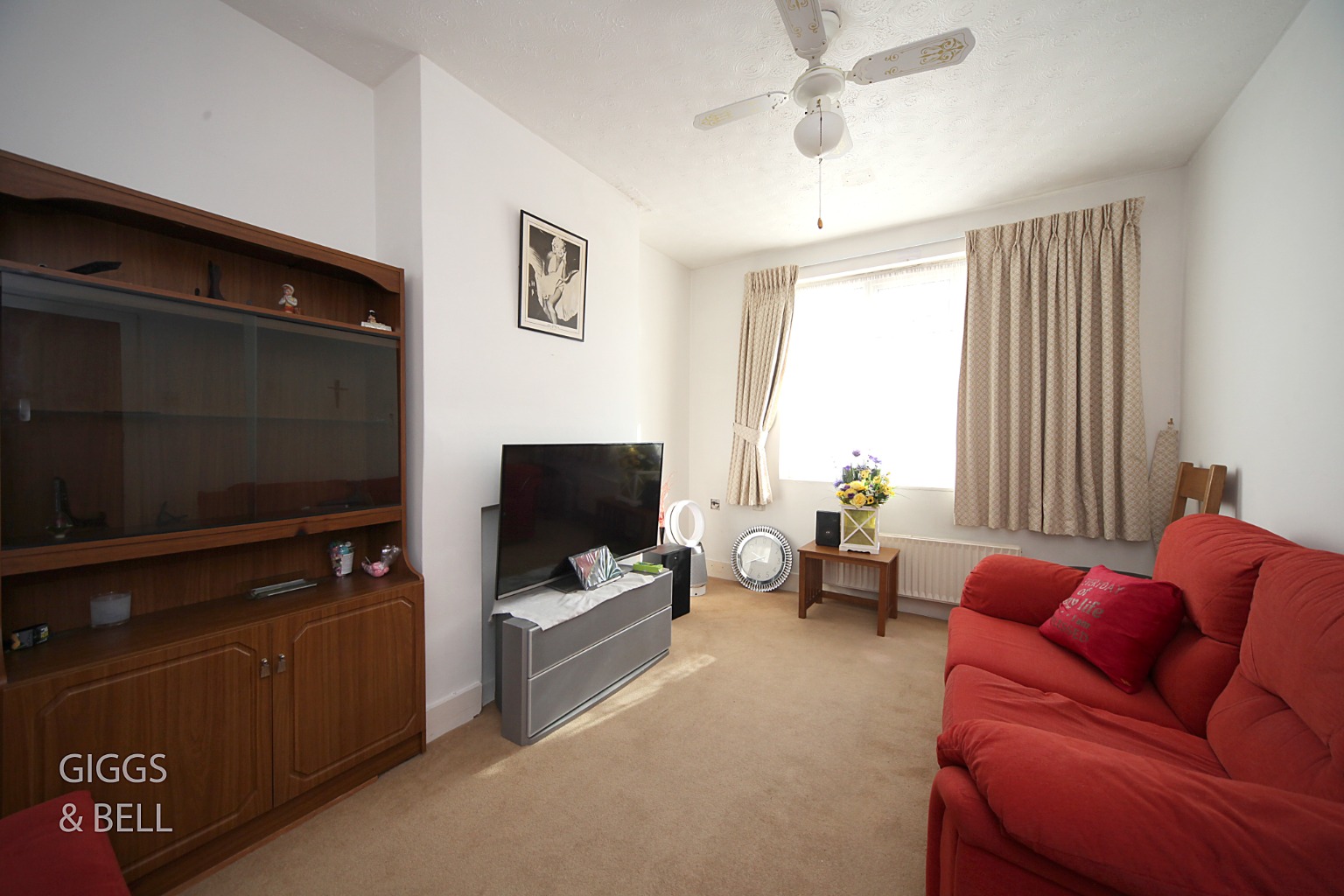 3 bed semi-detached house for sale in Campfield Road, St. Albans 4