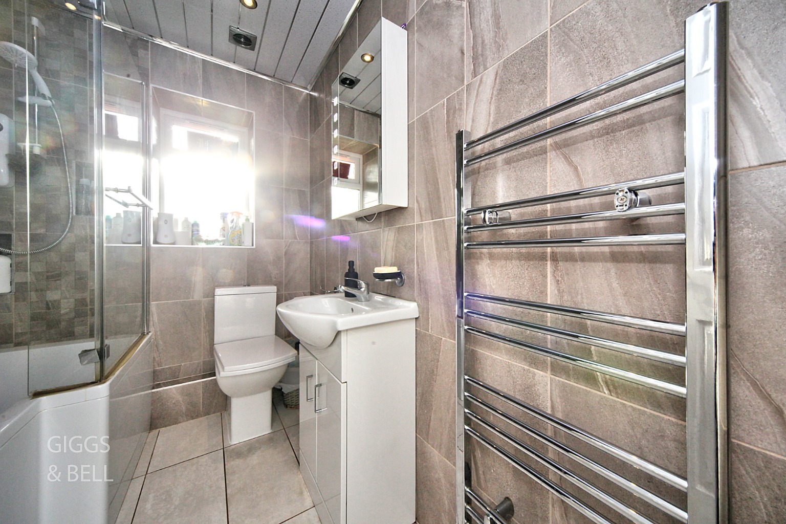 5 bed detached house for sale in Greenside Park, Luton  - Property Image 18