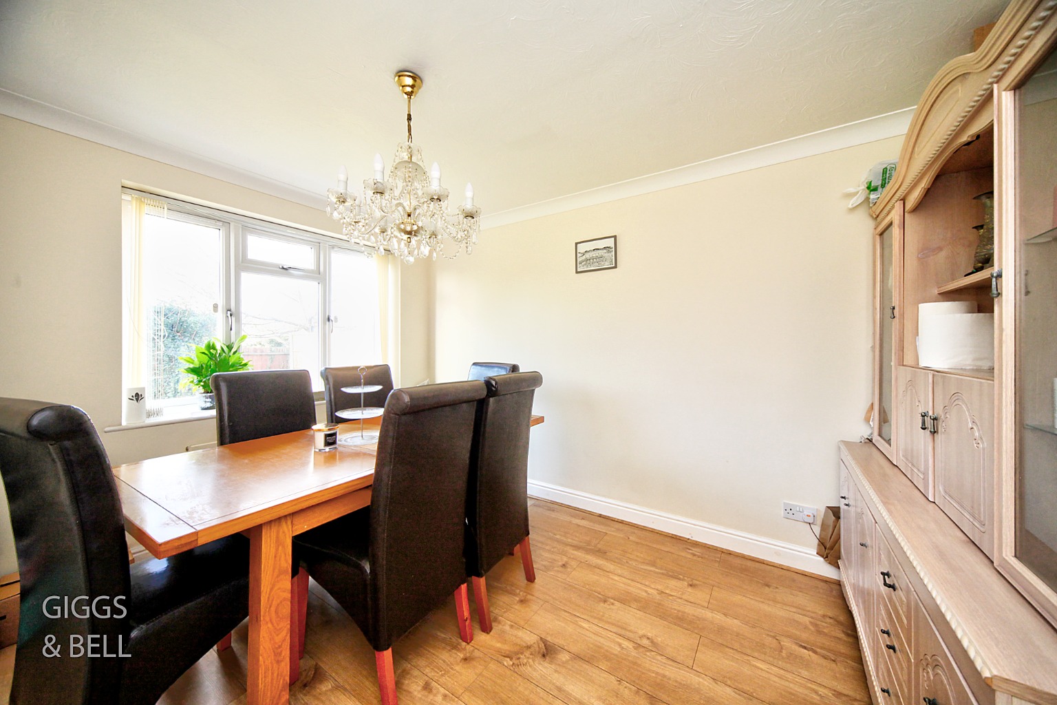 5 bed detached house for sale in Greenside Park, Luton  - Property Image 8