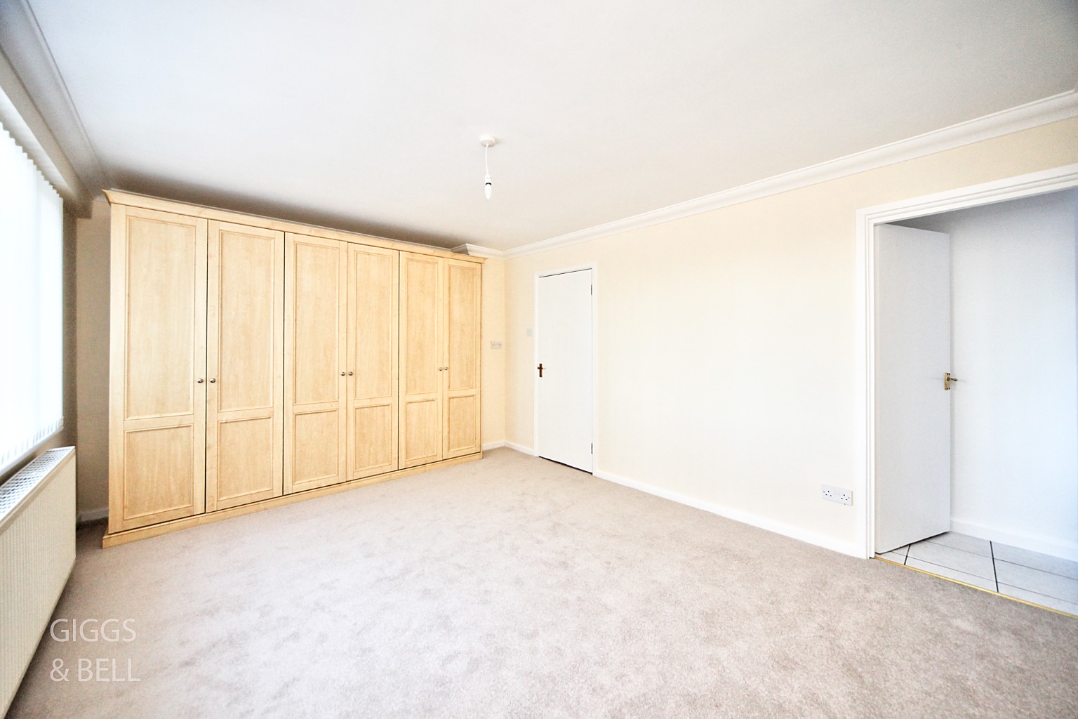 4 bed end of terrace house for sale in Wensleydale, Luton  - Property Image 8