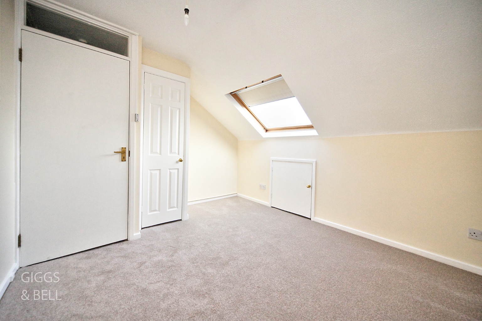 4 bed end of terrace house for sale in Wensleydale, Luton  - Property Image 14