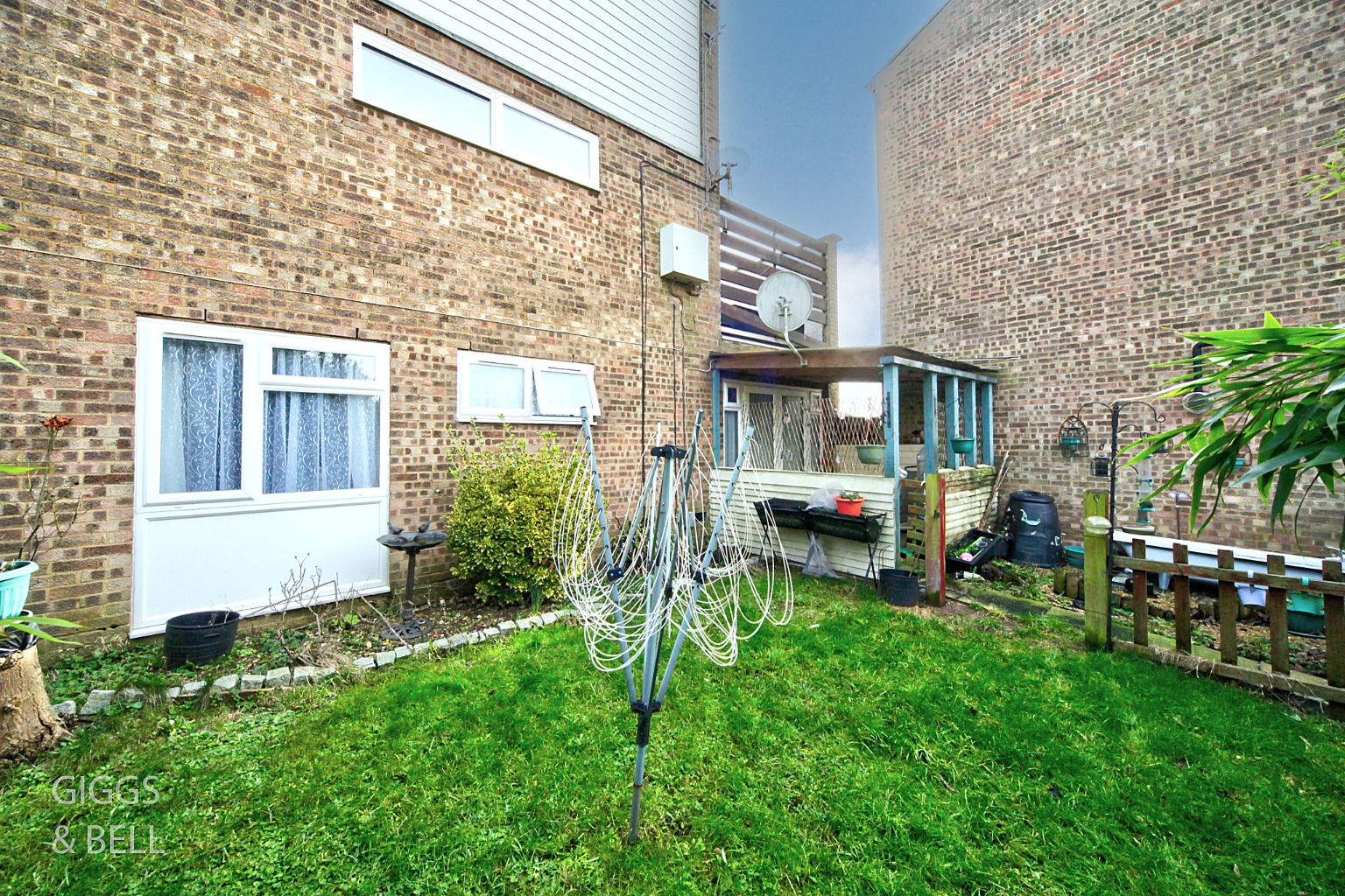 1 bed ground floor maisonette for sale in Denmark Close, Luton  - Property Image 13