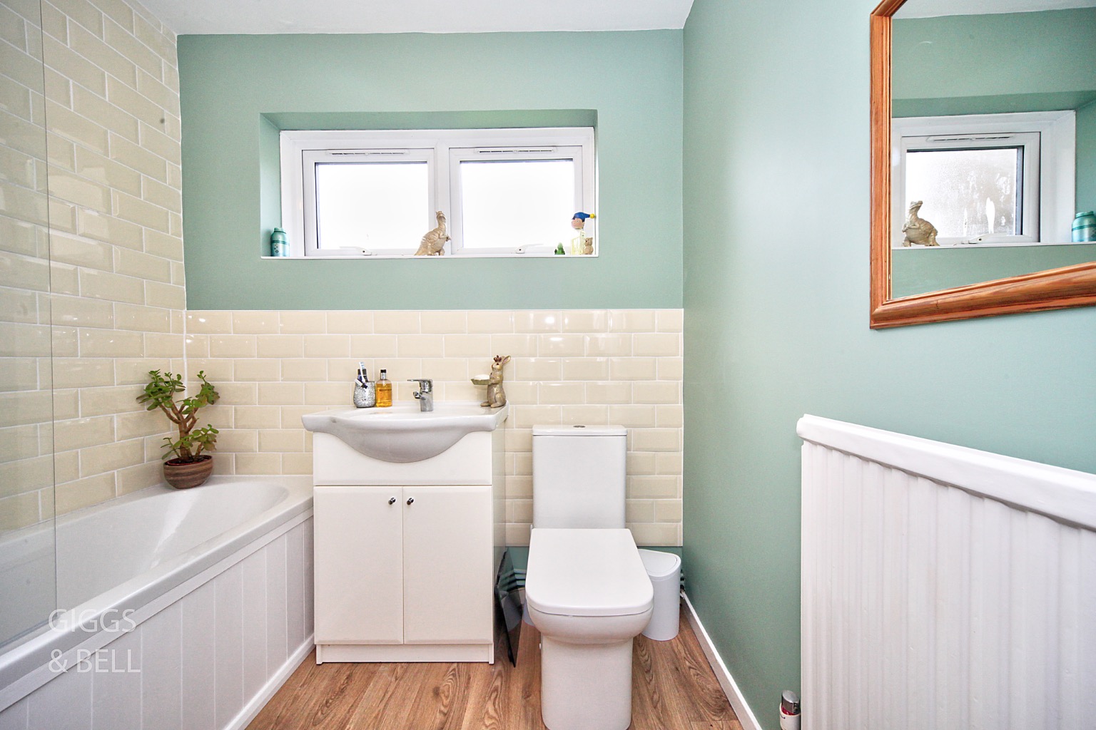 1 bed ground floor maisonette for sale in Denmark Close, Luton 2