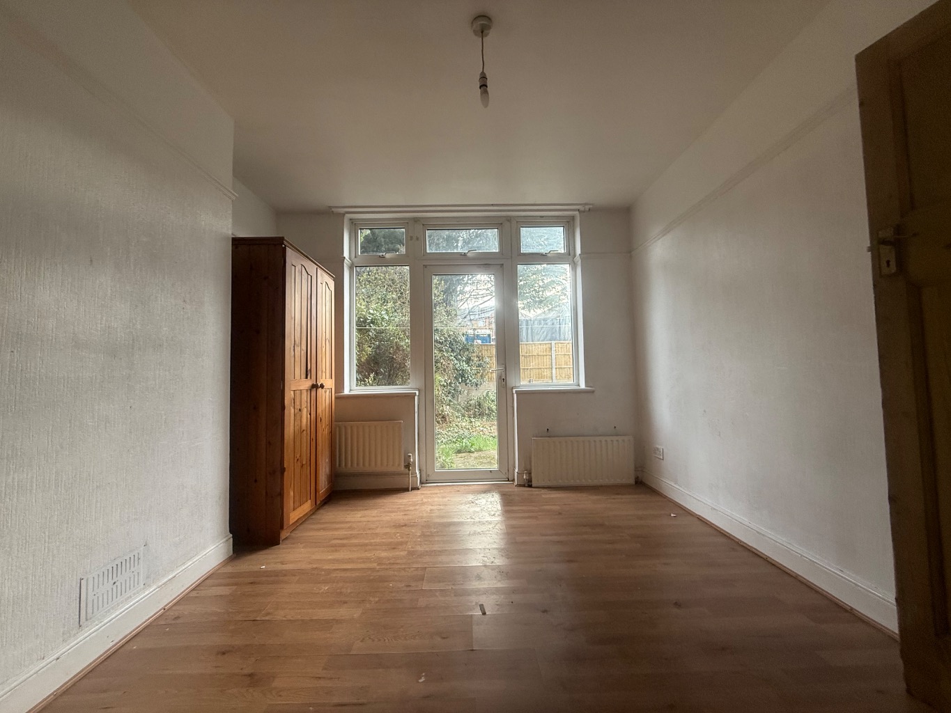 3 bed semi-detached house for sale in Seymour Avenue, Luton 7