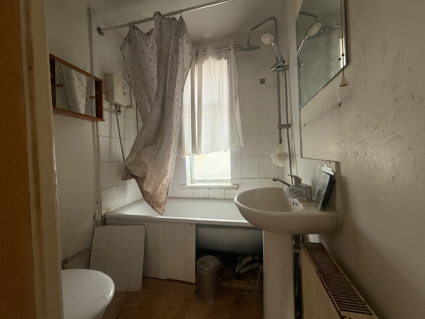 3 bed semi-detached house for sale in Seymour Avenue, Luton  - Property Image 9