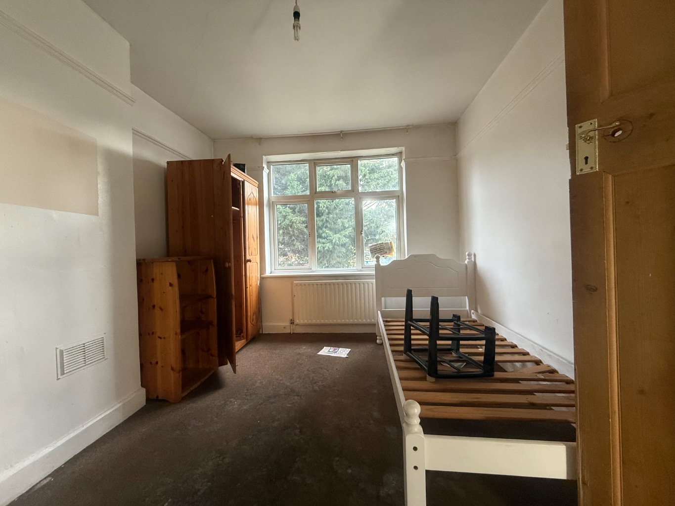 3 bed semi-detached house for sale in Seymour Avenue, Luton 11