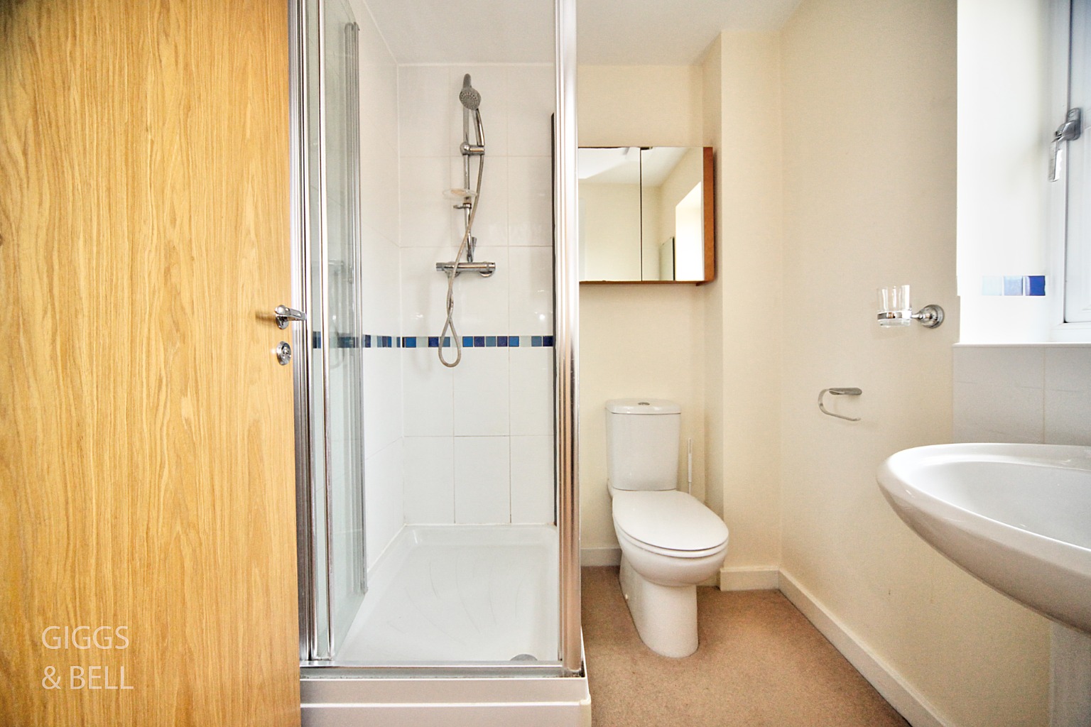 4 bed detached house for sale in Lambert Close, Luton  - Property Image 15