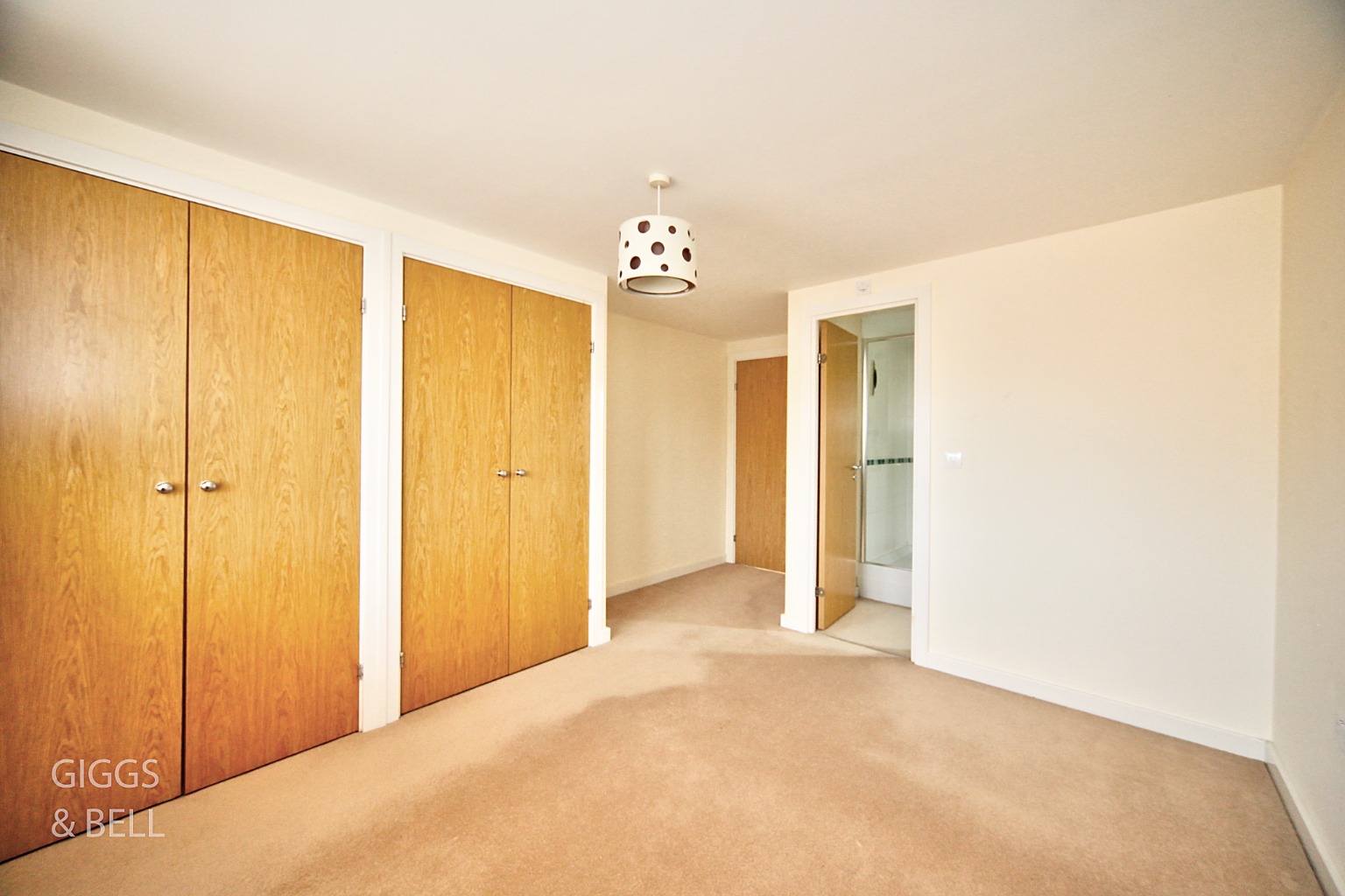 4 bed detached house for sale in Lambert Close, Luton  - Property Image 19