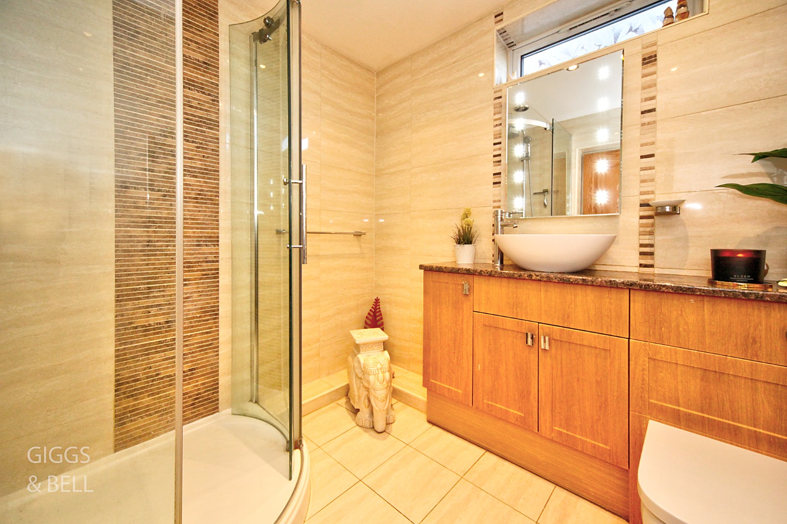 4 bed semi-detached house for sale in Wychwood Avenue, Luton 14