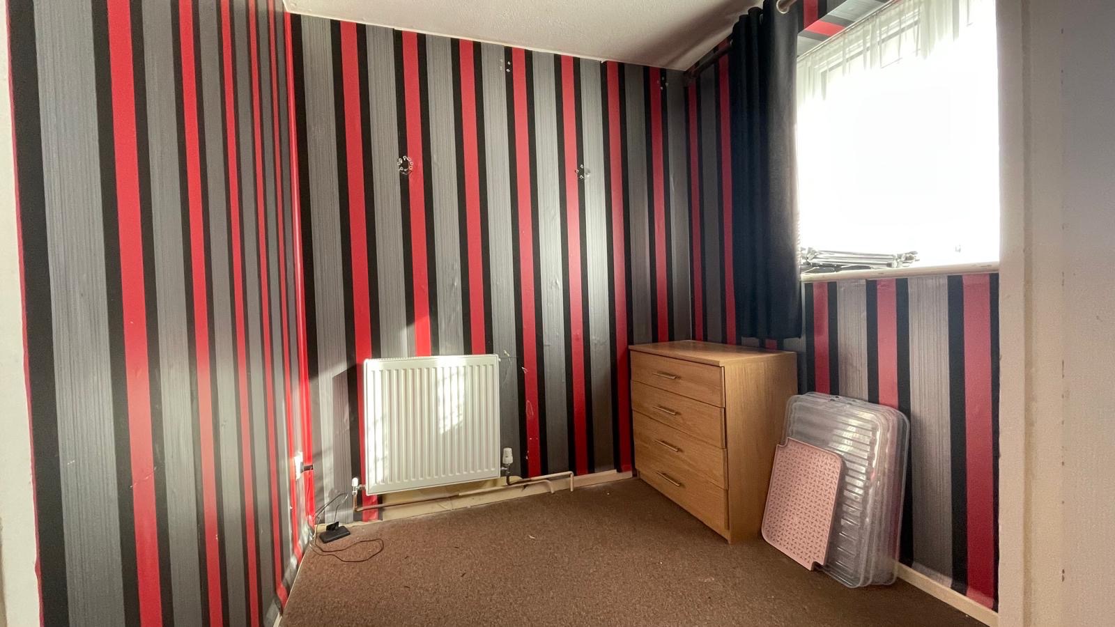 3 bed detached house for sale in Wolston Close, Luton 12