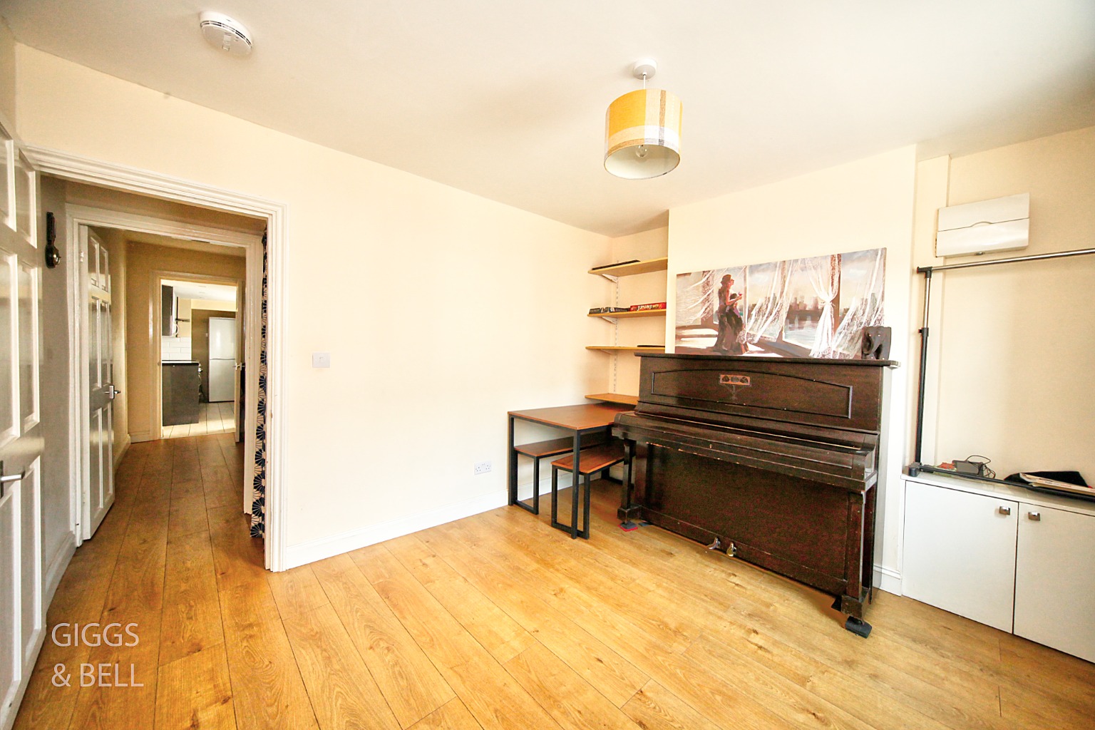 2 bed terraced house for sale in Park Street, Luton 1