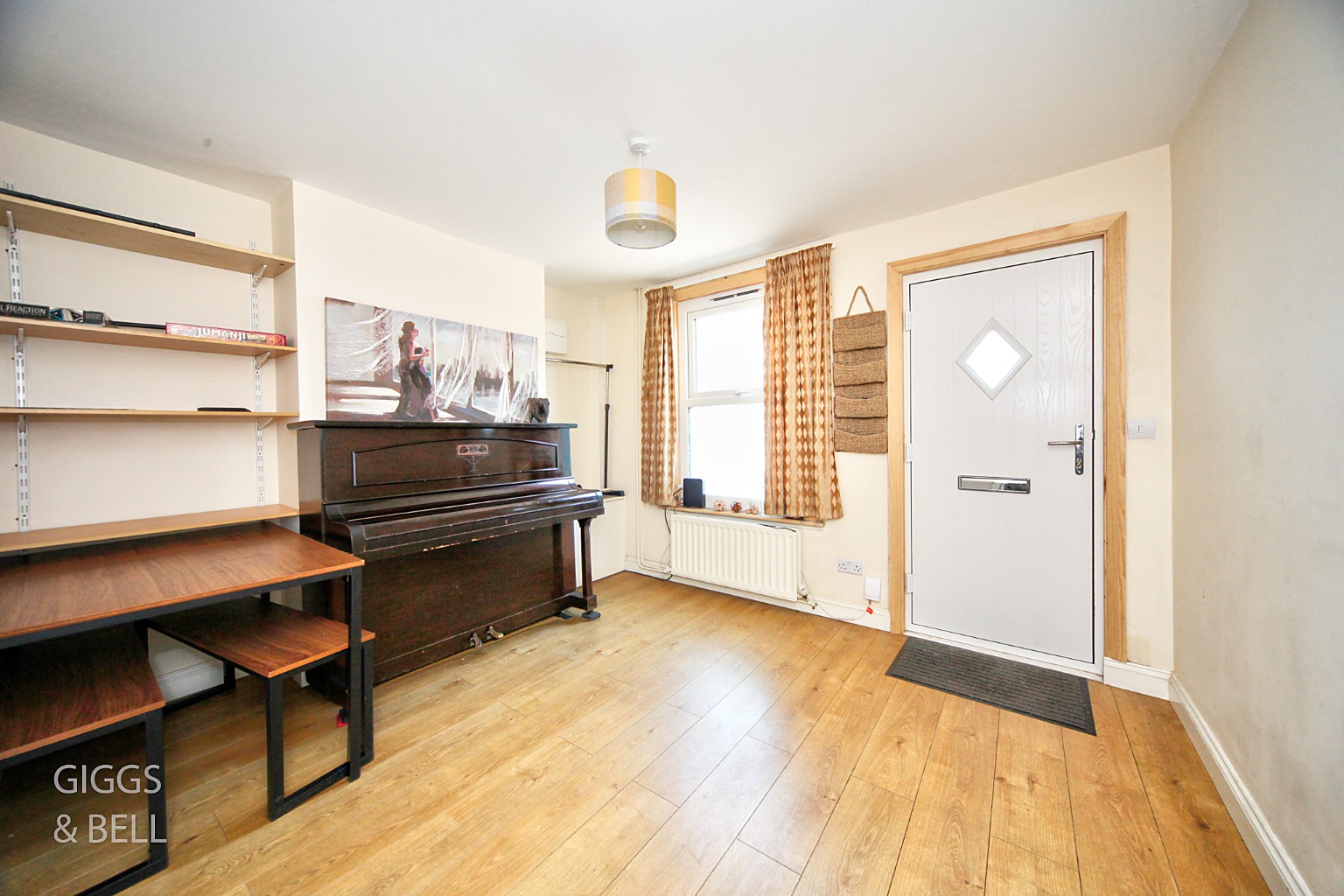 2 bed terraced house for sale in Park Street, Luton  - Property Image 3