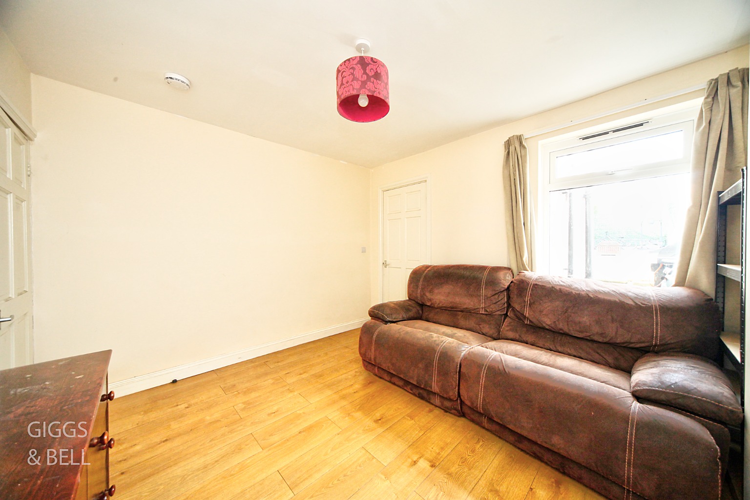 2 bed terraced house for sale in Park Street, Luton 5