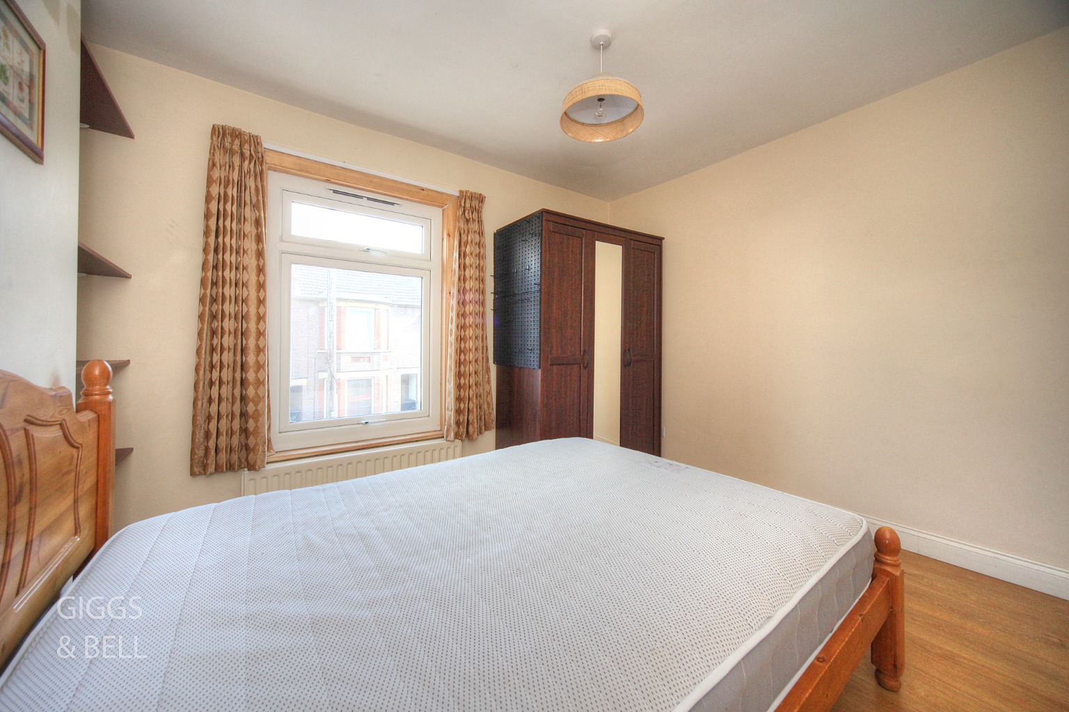 2 bed terraced house for sale in Park Street, Luton 11