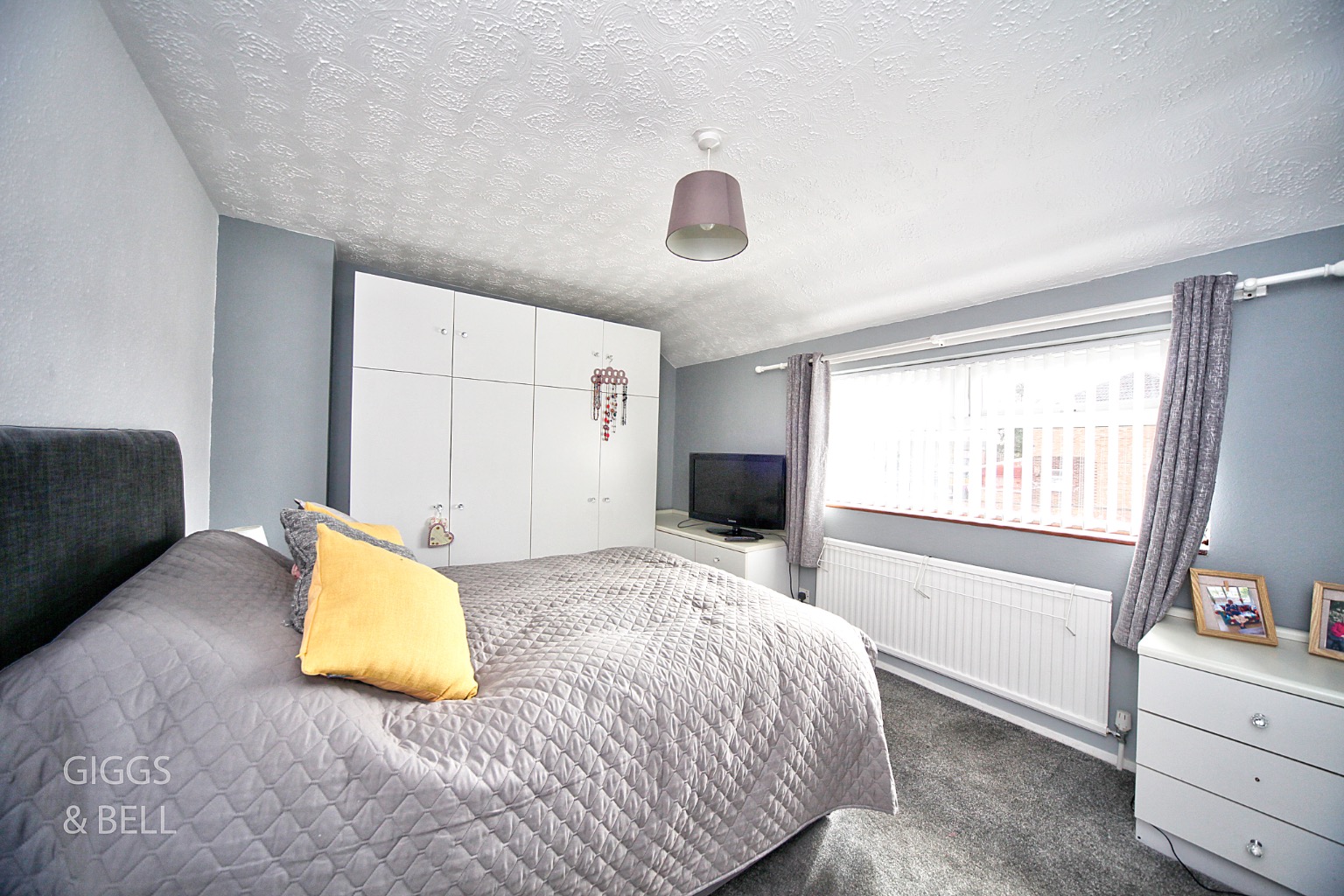 3 bed semi-detached house for sale in Chesford Road, Luton  - Property Image 9