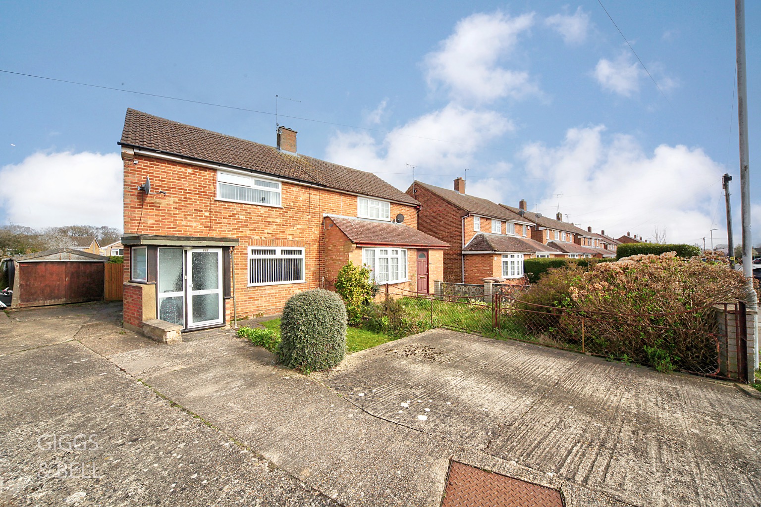 3 bed semi-detached house for sale in Chesford Road, Luton  - Property Image 18
