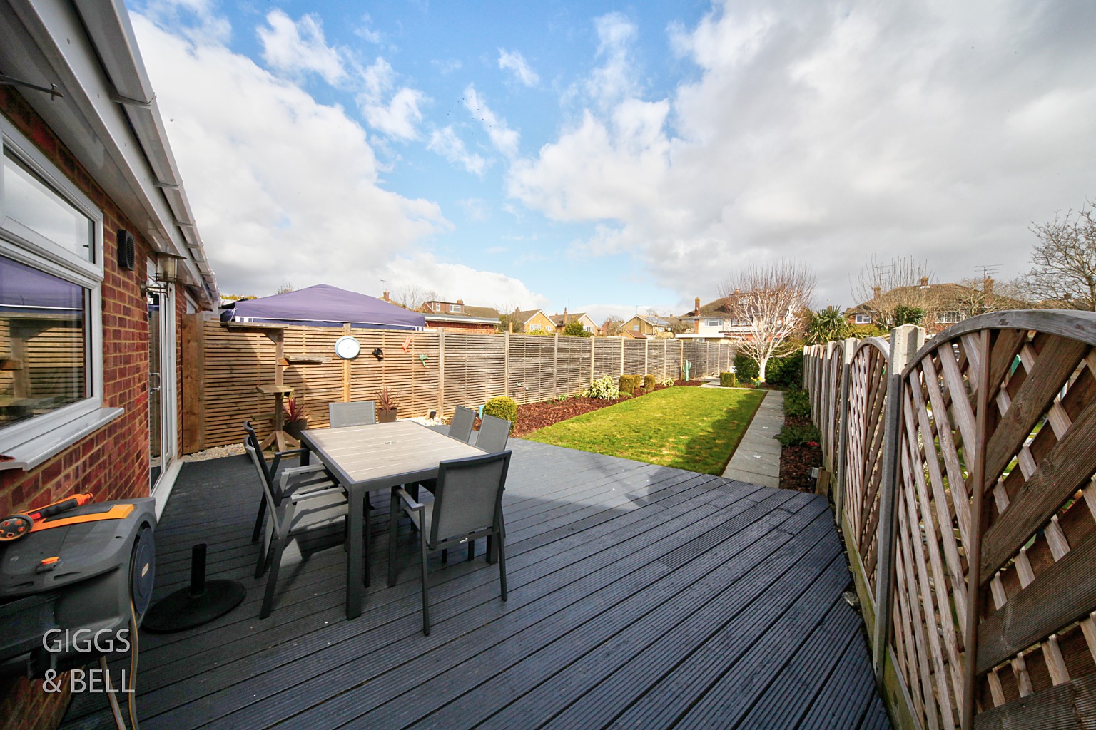 3 bed semi-detached house for sale in Holmbrook Avenue, Luton 20