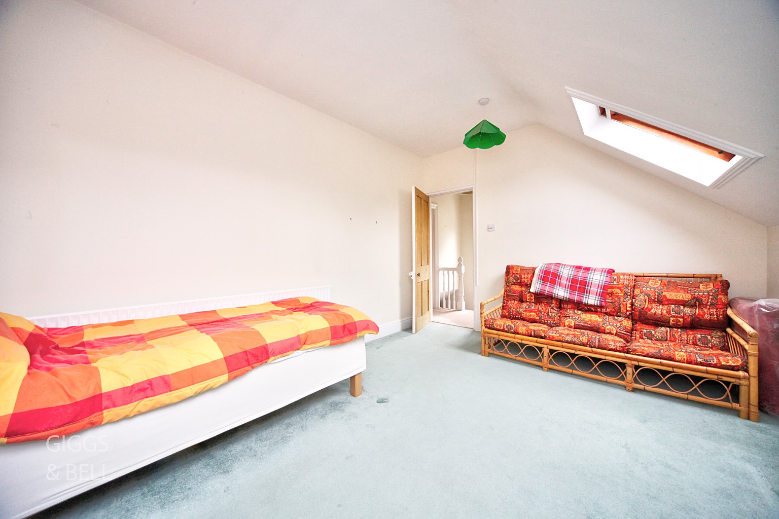 5 bed semi-detached house for sale in London Road, Luton  - Property Image 21