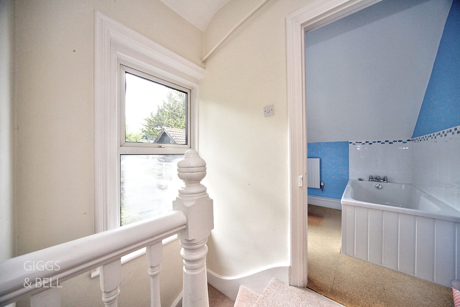 5 bed semi-detached house for sale in London Road, Luton  - Property Image 19