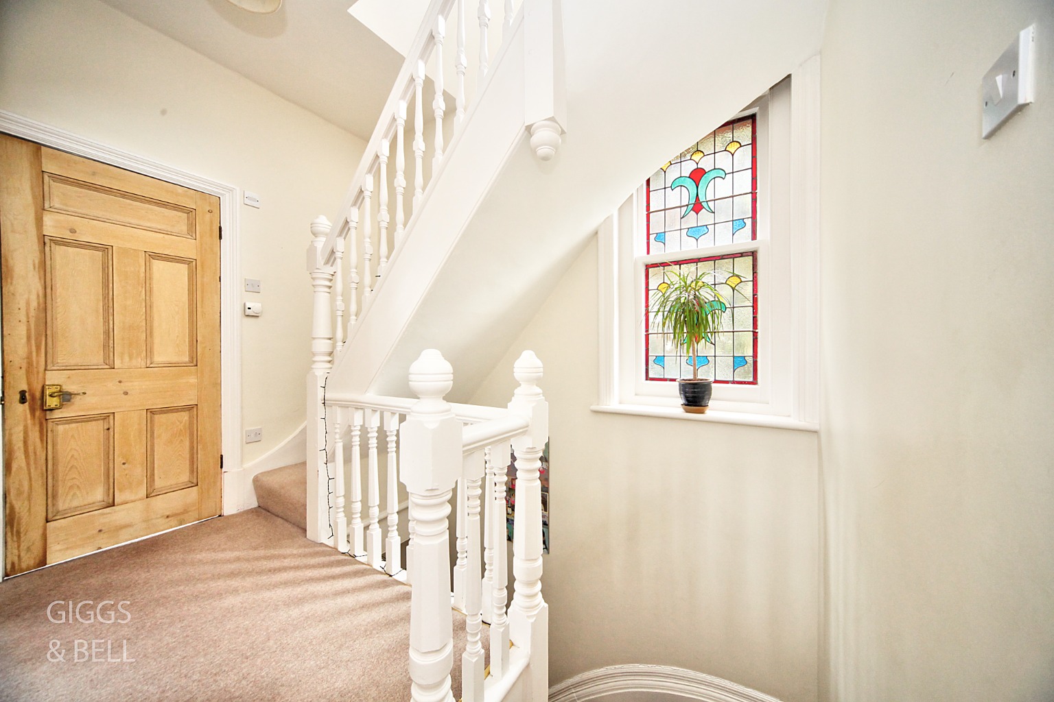 5 bed semi-detached house for sale in London Road, Luton  - Property Image 12