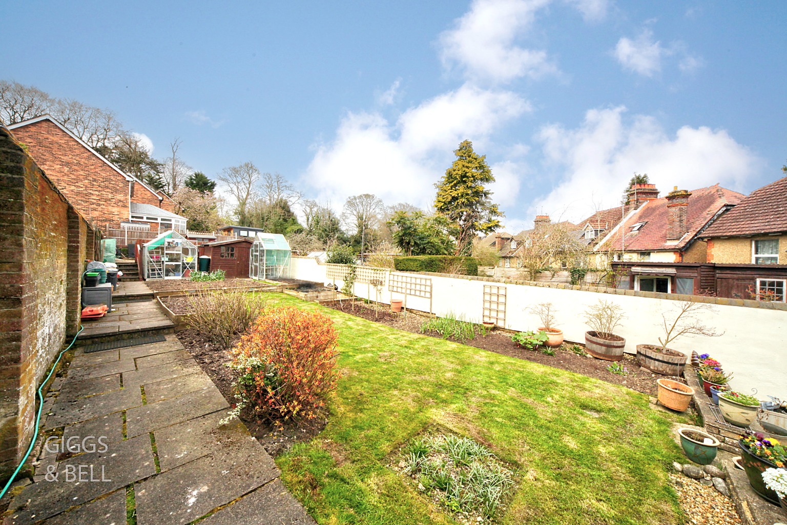 5 bed semi-detached house for sale in London Road, Luton  - Property Image 25