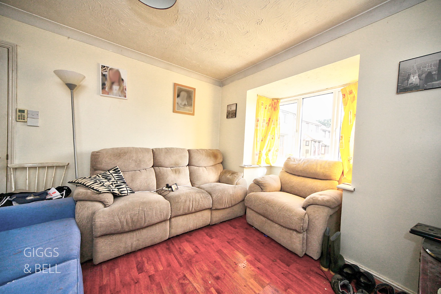 1 bed terraced house for sale in Lennox Green, Luton  - Property Image 2
