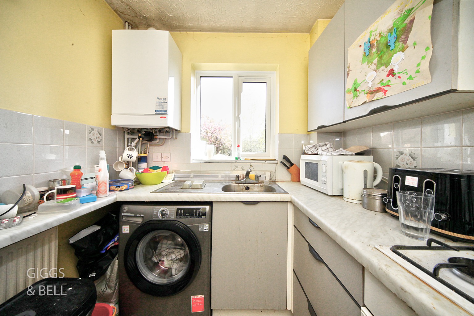 1 bed terraced house for sale in Lennox Green, Luton  - Property Image 6