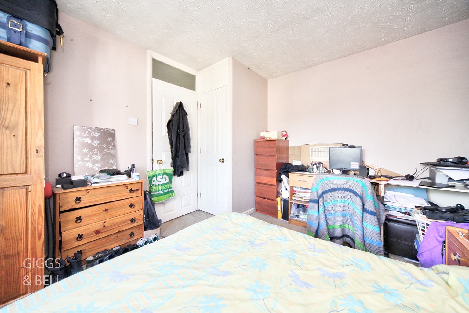 1 bed terraced house for sale in Lennox Green, Luton  - Property Image 10