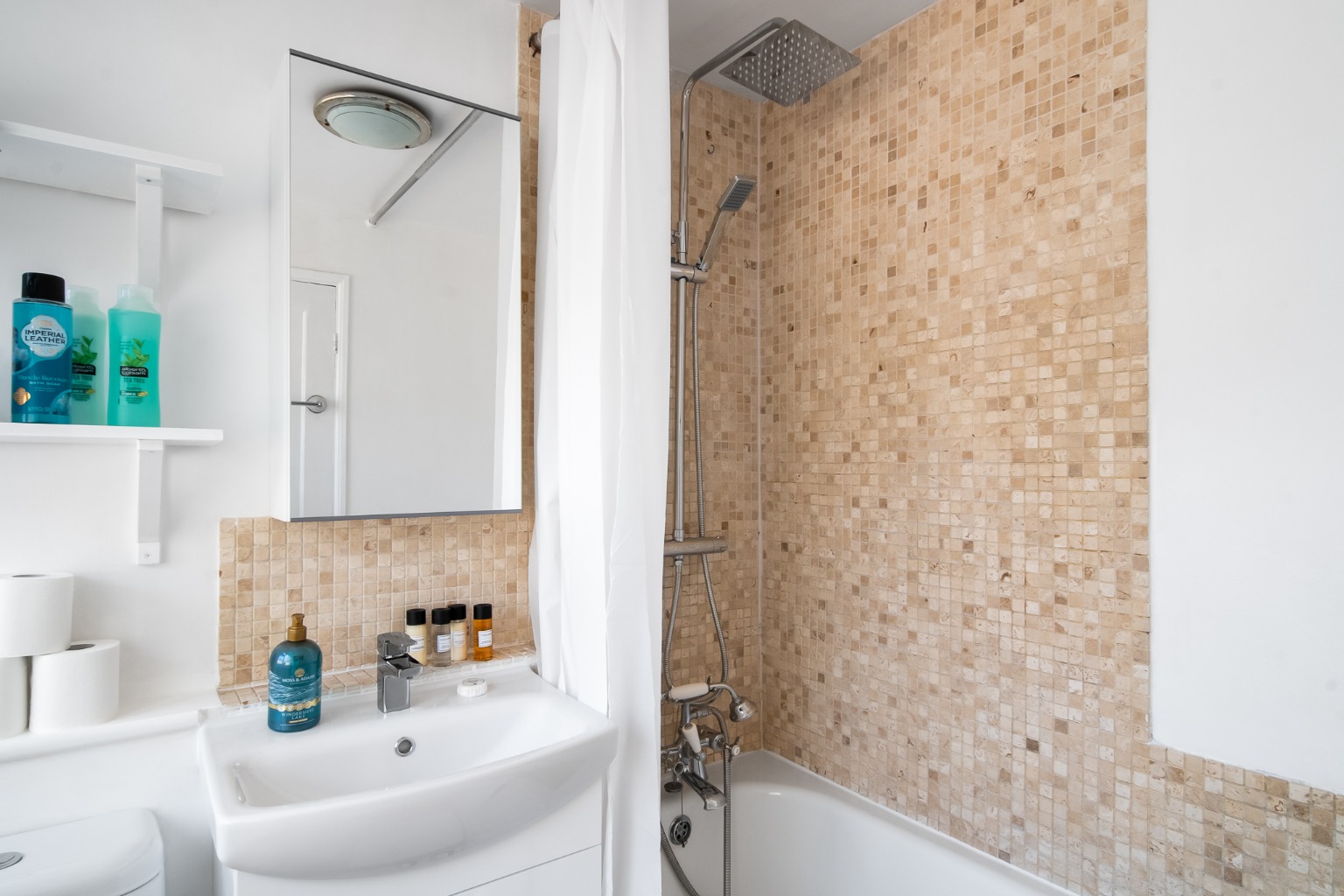 2 bed terraced house for sale in May Street, Luton 14