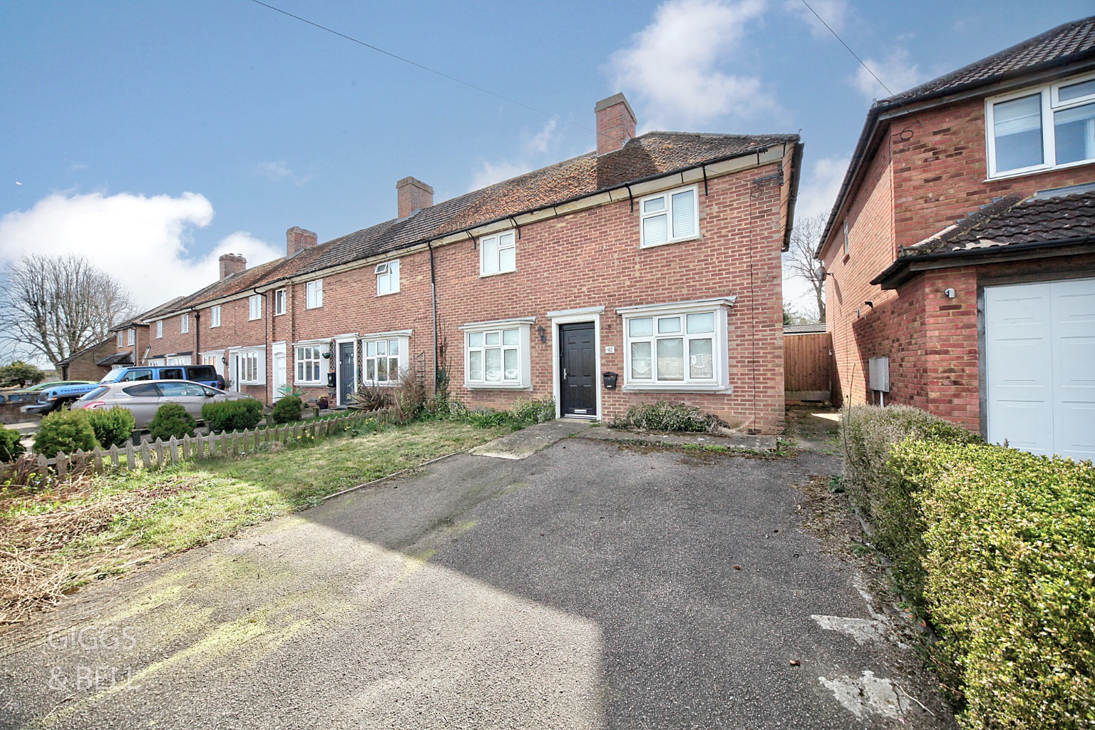 3 bed semi-detached house for sale in Hinksley Road, Bedford 1