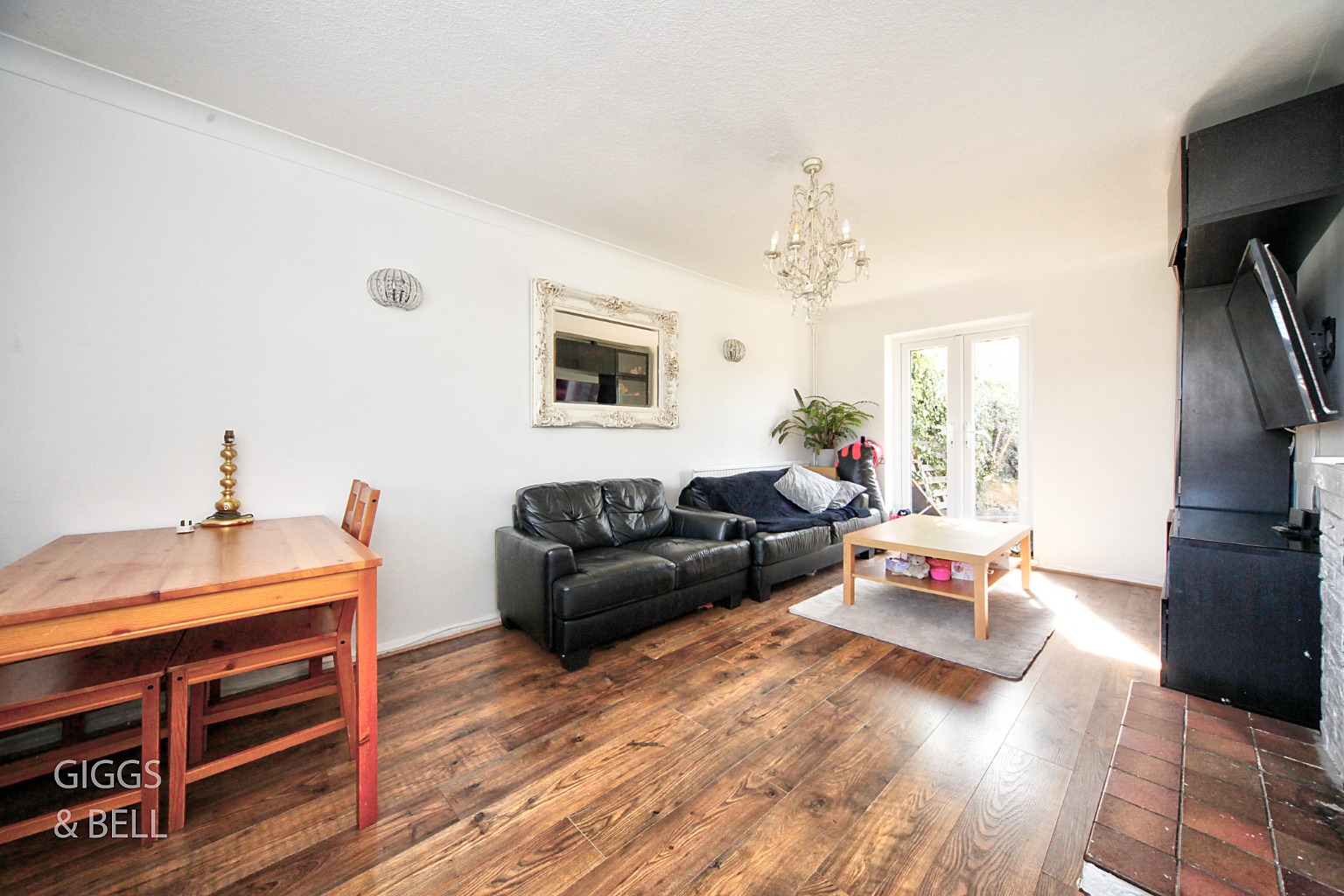 3 bed semi-detached house for sale in Hinksley Road, Bedford 4