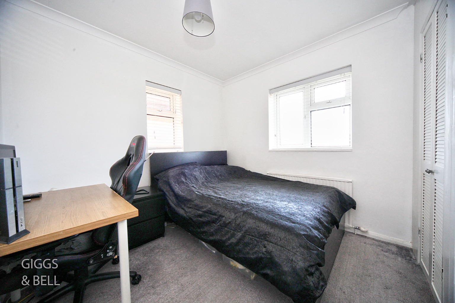 3 bed semi-detached house for sale in Hinksley Road, Bedford 9