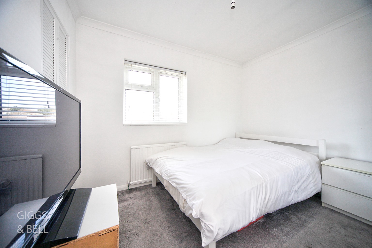 3 bed semi-detached house for sale in Hinksley Road, Bedford 10