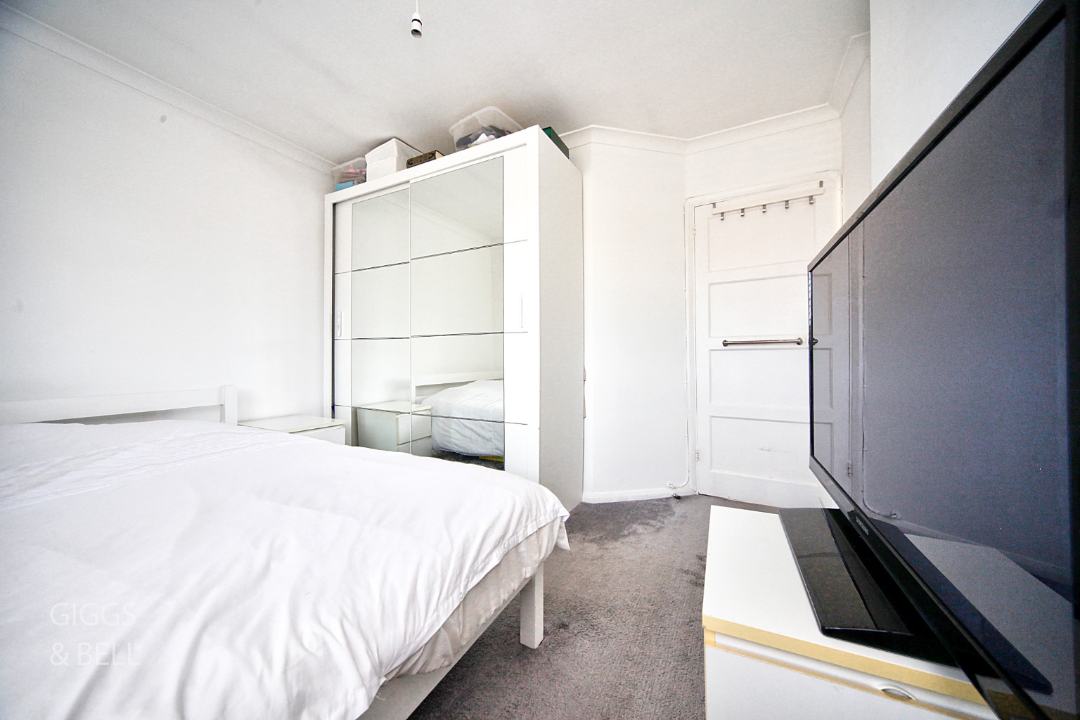 3 bed semi-detached house for sale in Hinksley Road, Bedford 11