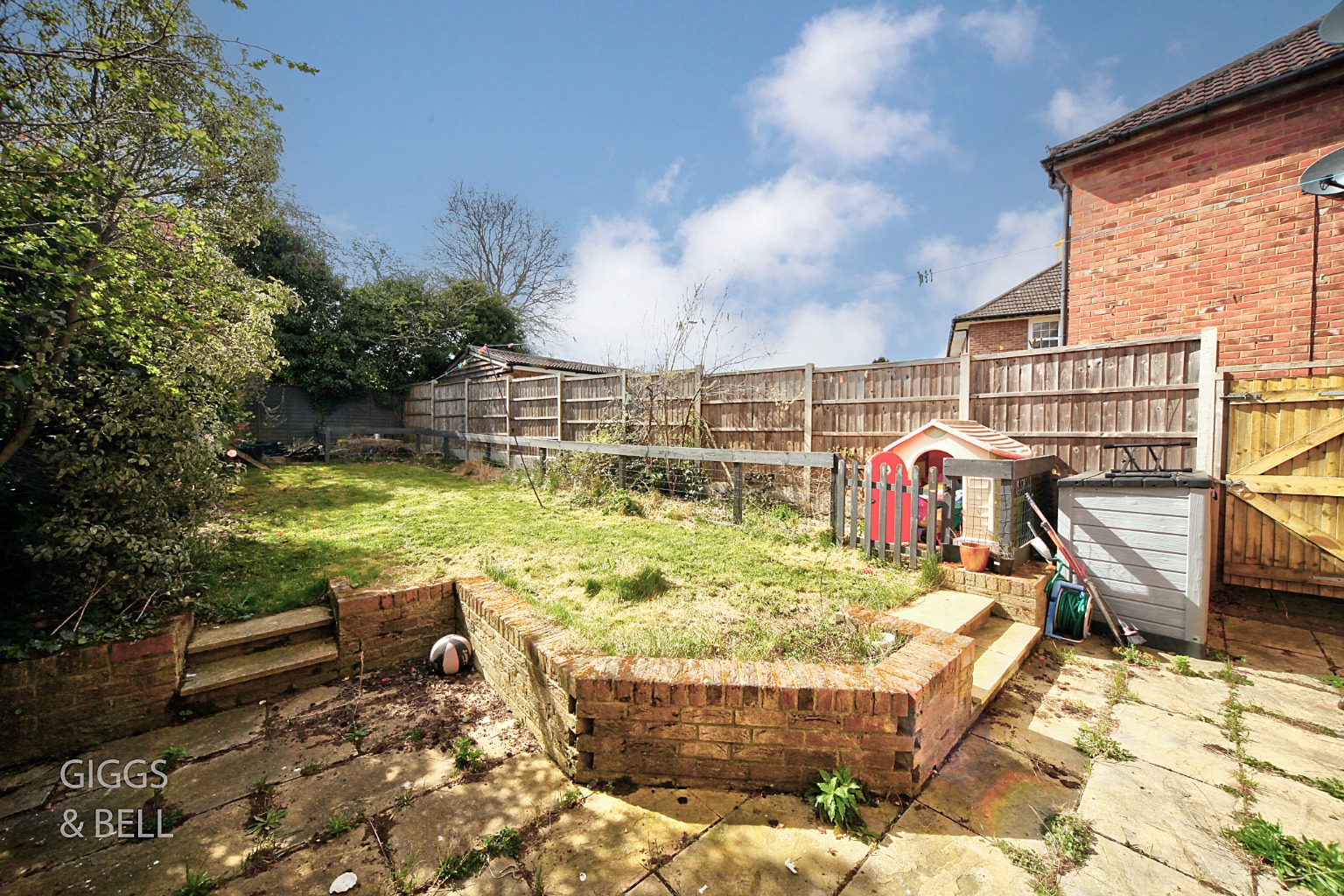 3 bed semi-detached house for sale in Hinksley Road, Bedford  - Property Image 17
