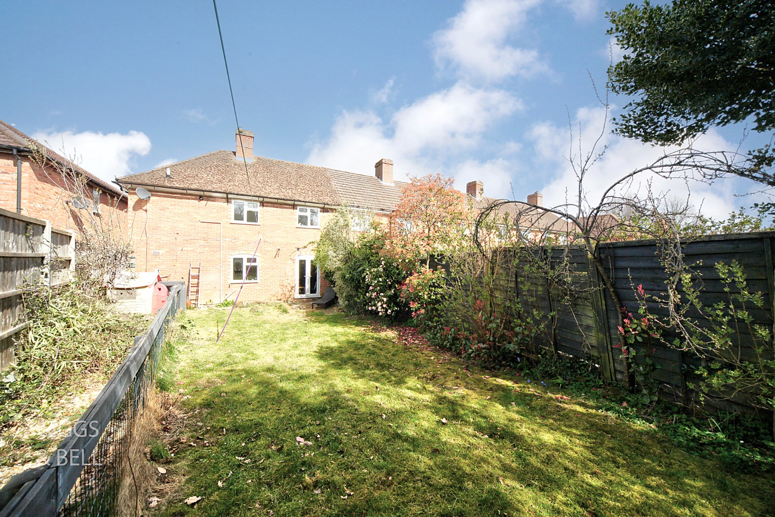 3 bed semi-detached house for sale in Hinksley Road, Bedford 18