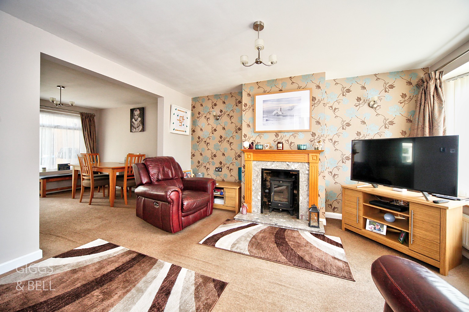 3 bed semi-detached house for sale in Ketton Close, Luton 2