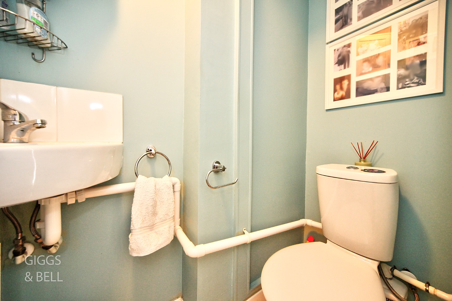 3 bed semi-detached house for sale in Ketton Close, Luton 9