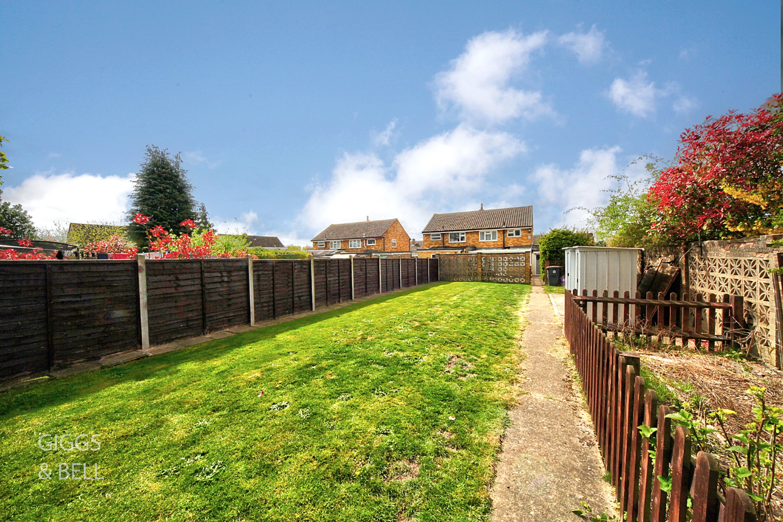 3 bed semi-detached house for sale in Ketton Close, Luton 22