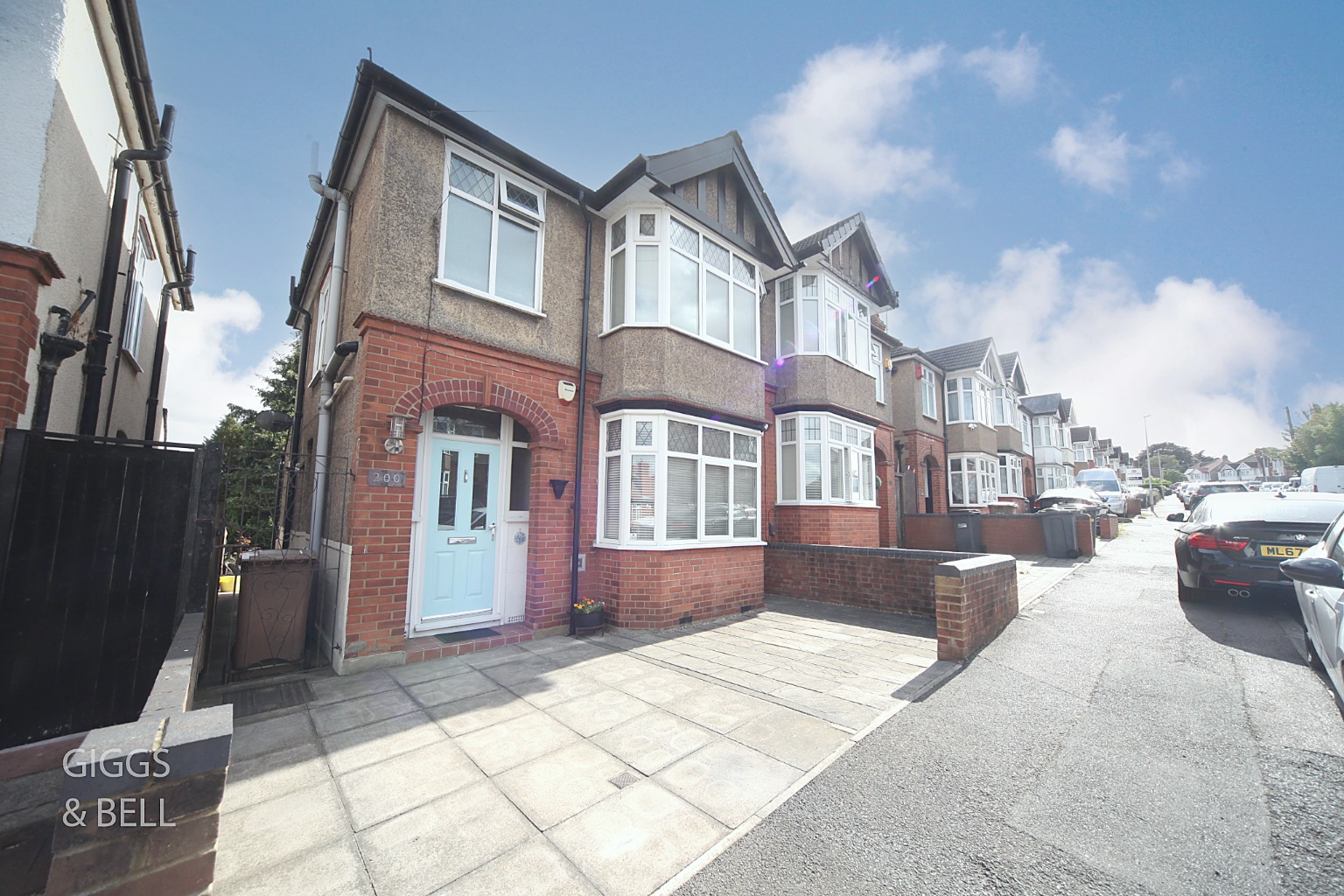 3 bed semi-detached house for sale in Strathmore Avenue, Luton 26