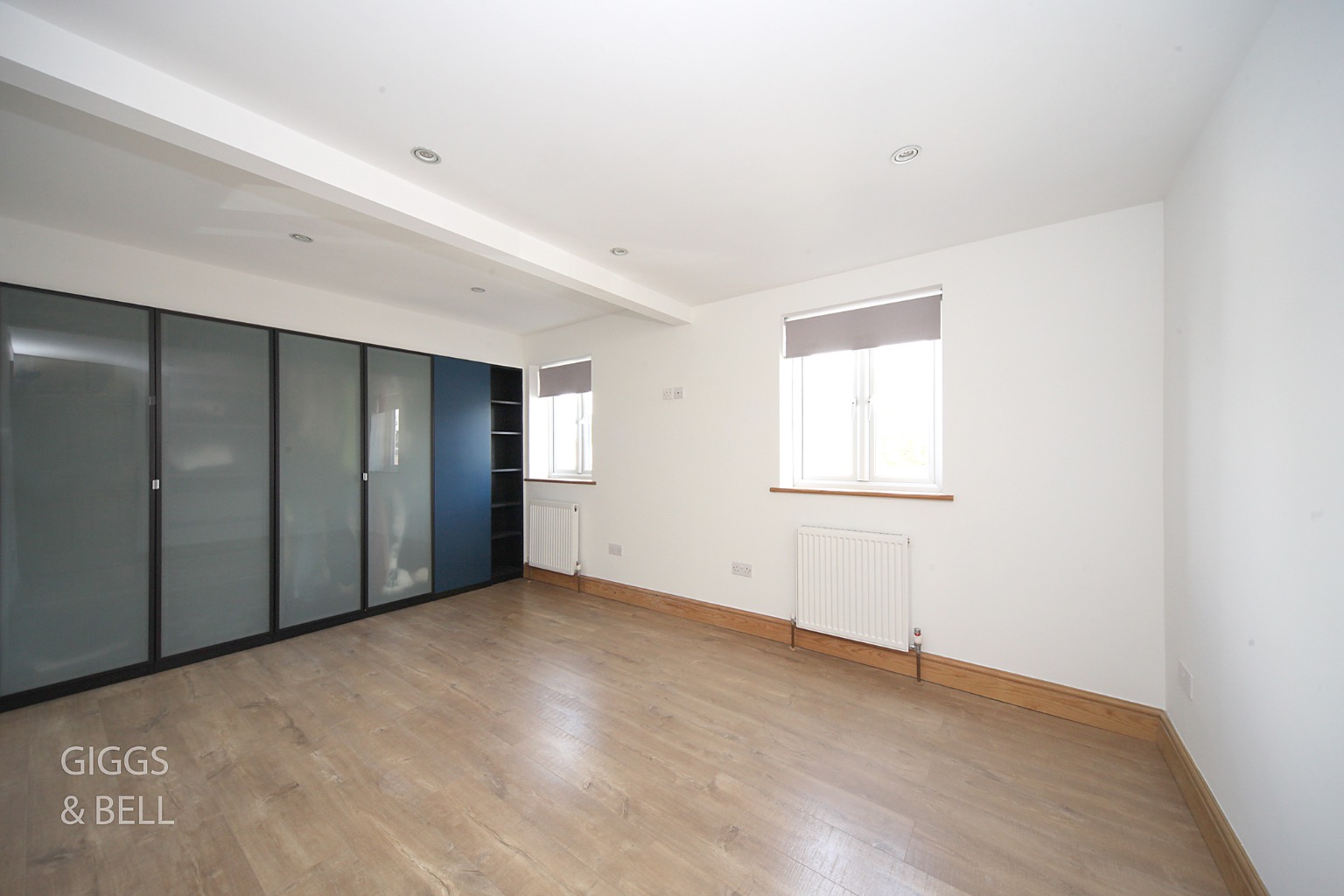 4 bed detached house for sale in Ailsworth Road, Luton 26