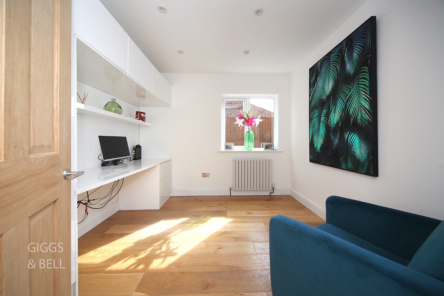 4 bed detached house for sale in Ailsworth Road, Luton 4