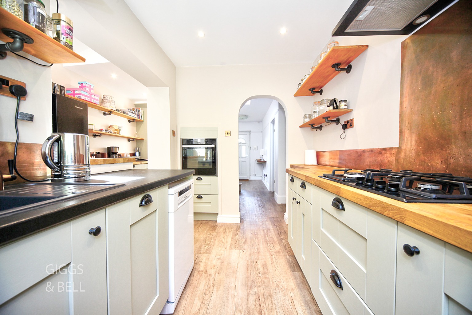 3 bed semi-detached house for sale in Knoll Rise, Luton 7