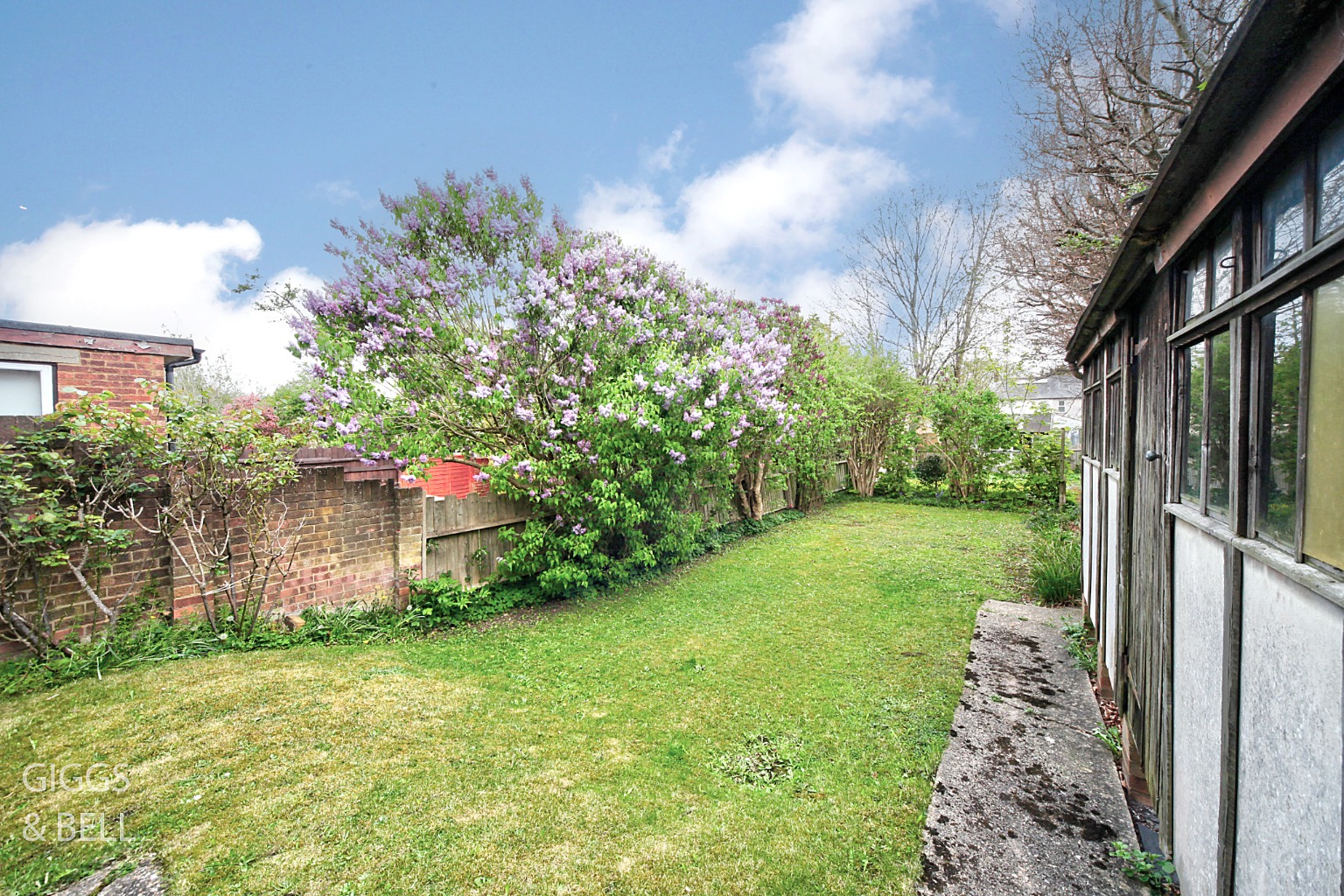 3 bed semi-detached house for sale in St Margarets Avenue, Luton 16