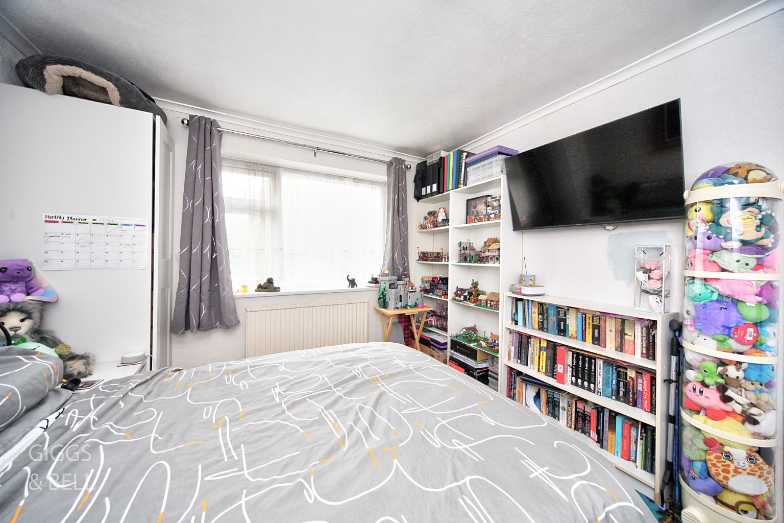 3 bed semi-detached house for sale in Pastures Way, Luton  - Property Image 11