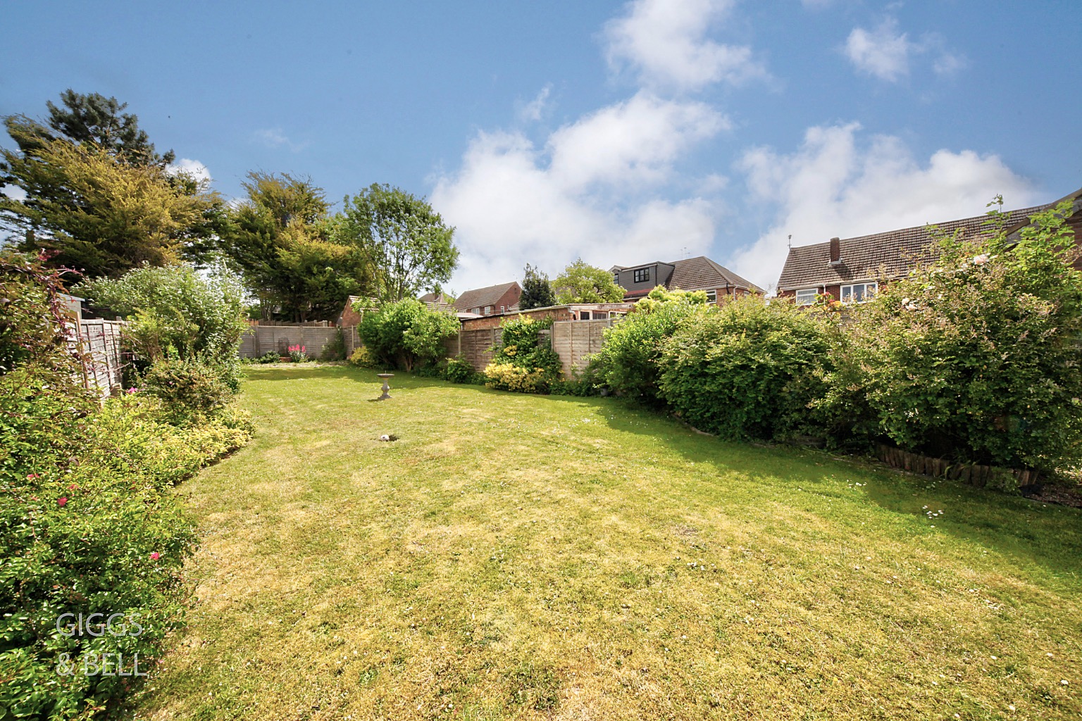 3 bed semi-detached house for sale in Pennine Avenue, Luton  - Property Image 17