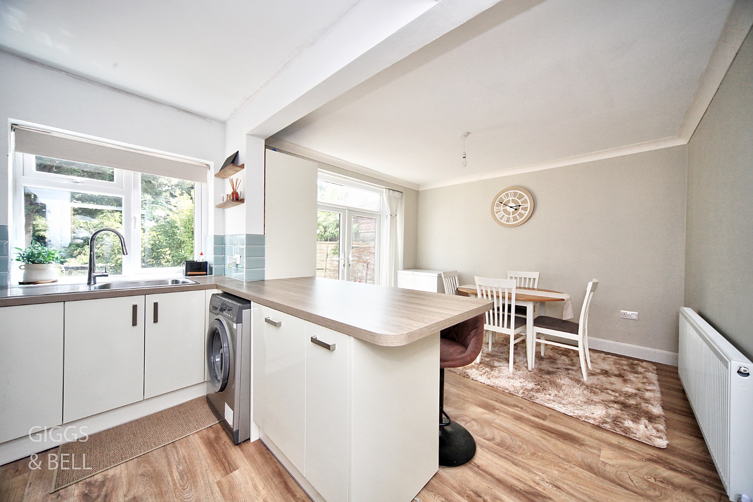 3 bed semi-detached house for sale in Filmer Road, Luton 5