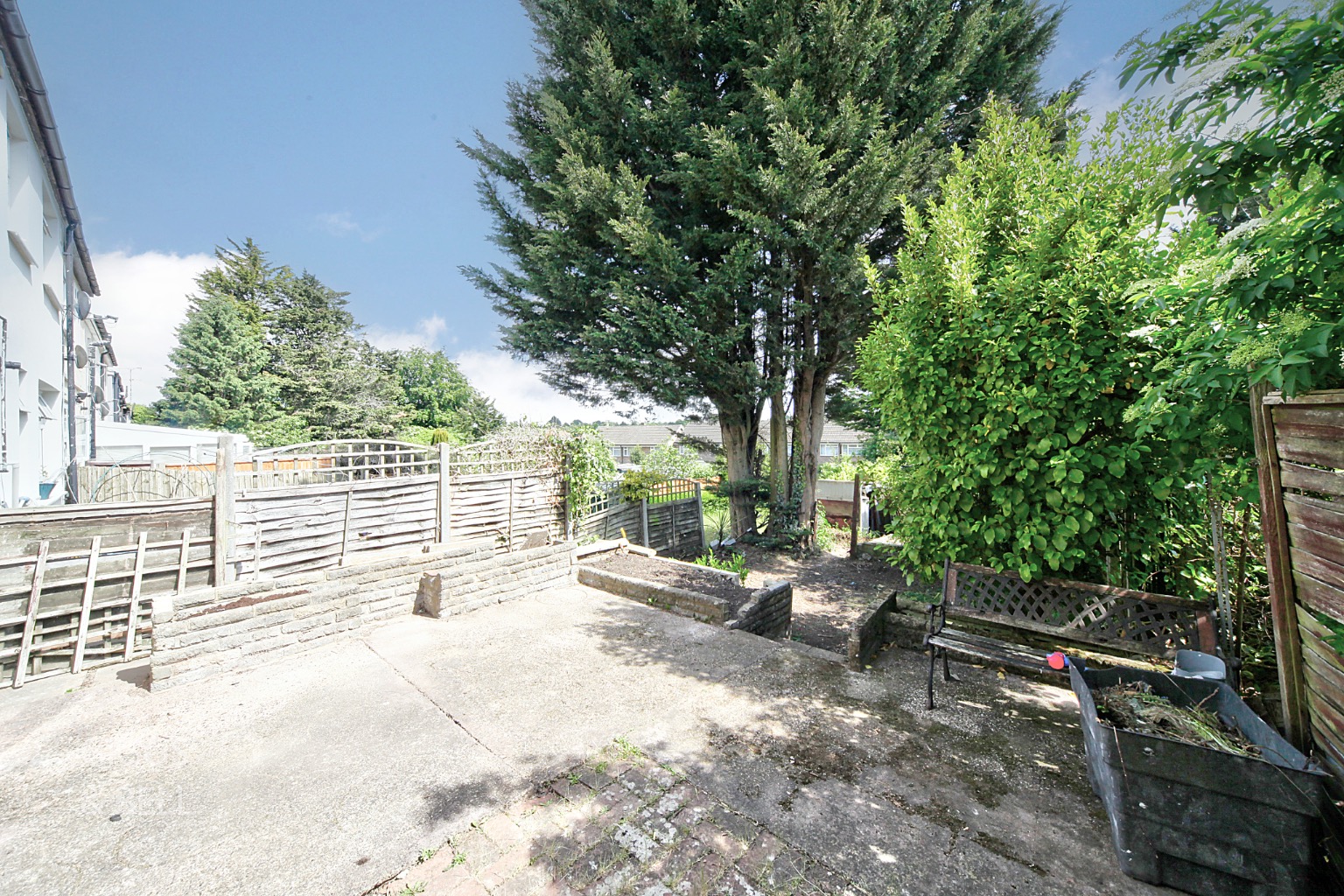 3 bed semi-detached house for sale in Filmer Road, Luton  - Property Image 18