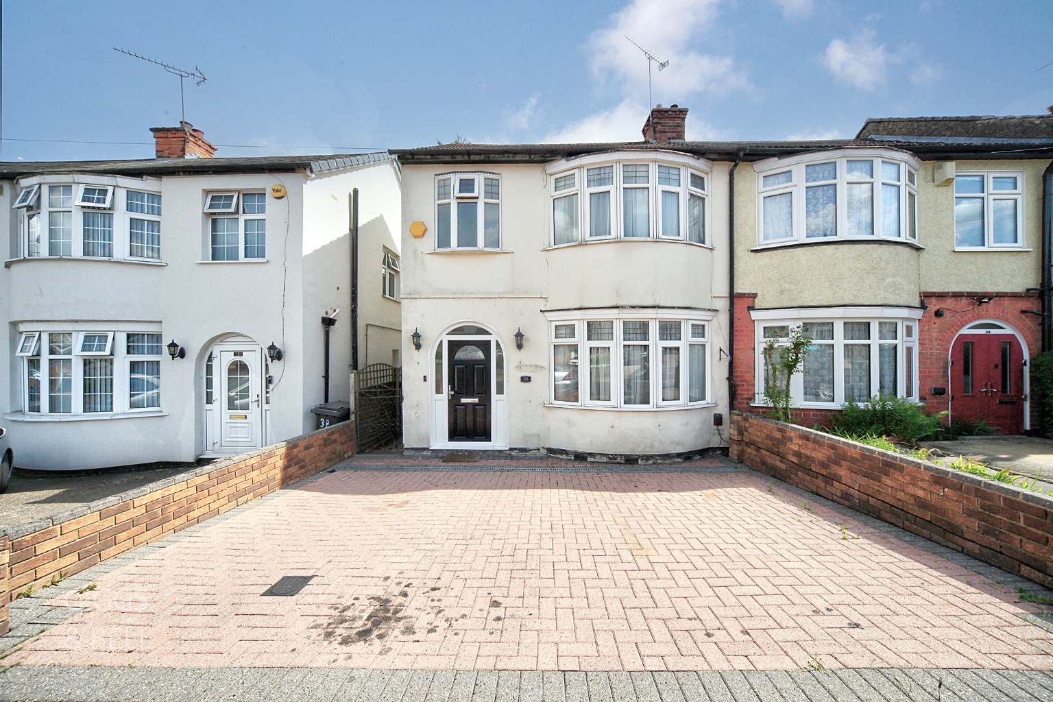 3 bed semi-detached house for sale in Filmer Road, Luton, LU4 