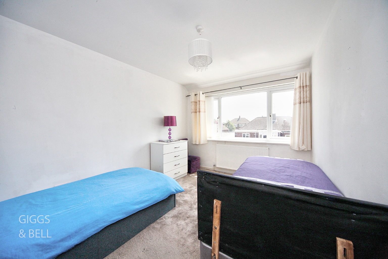 4 bed semi-detached house for sale in Kinross Crescent, Luton  - Property Image 16